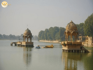 Gadisar Lake